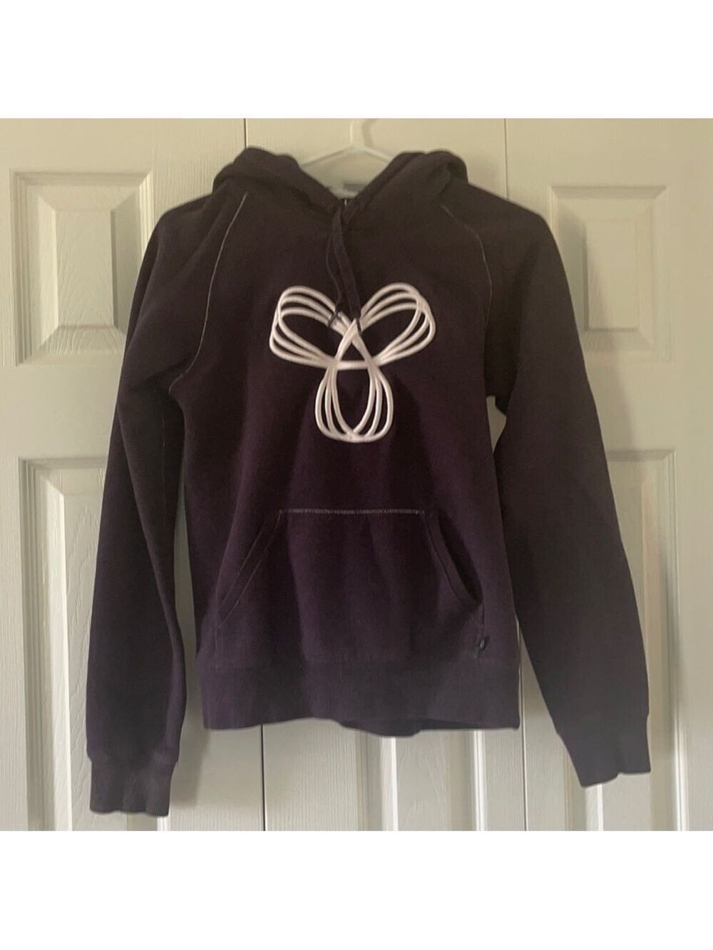 Purple TNA Hoodie Size S🔥🔥